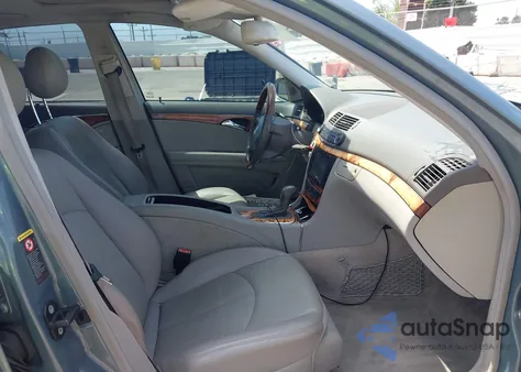 2005 Mercedes-Benz E 320 z USA, uszkodzony, nr VIN WDBUF65J45A700821